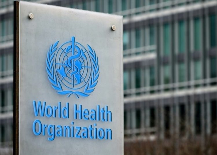 OMS 'lamenta' decisão dos EUA de se retirar da OMS