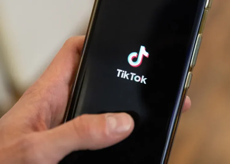 Após notificação da AGU, TikTok remove vídeo fake de Haddad sobre