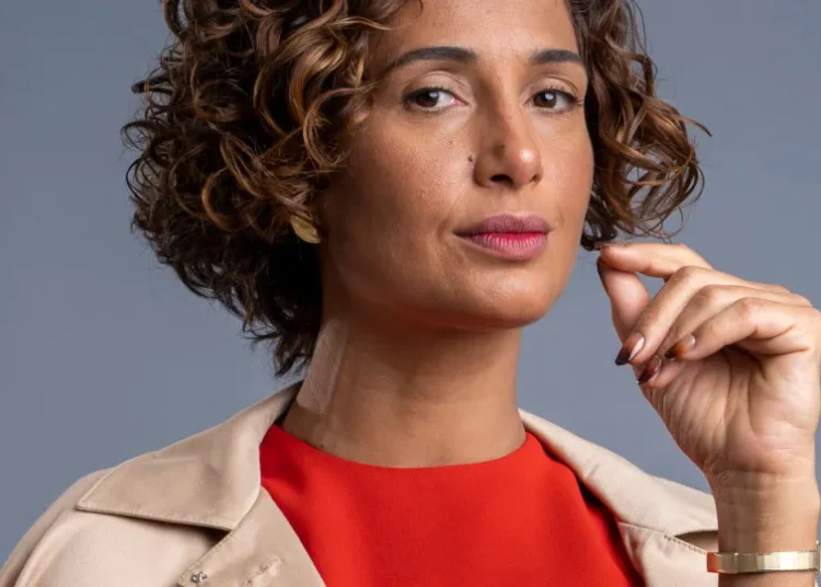 'É uma novela de memes prontos', diz Camila Pitanga sobre 'Beleza Fatal'