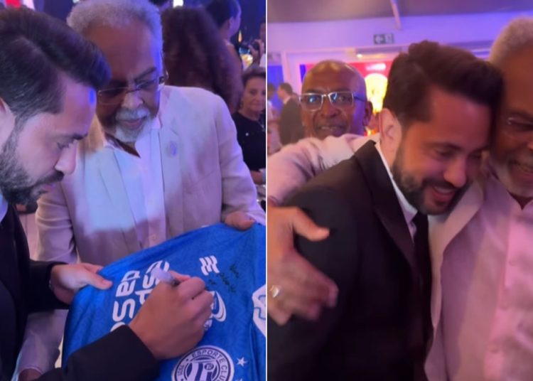 Gilberto Gil ganha camisa assinada por Everton Ribeiro: 'Ícone'