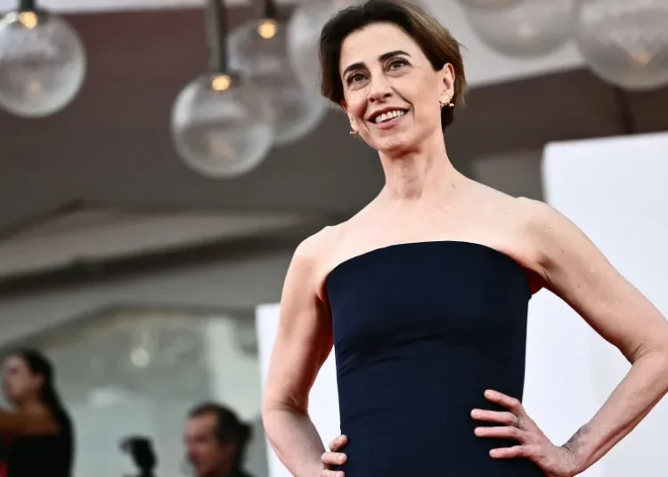Entrevista com Fernanda Torres bate recorde em perfil de Jimmy Kimmel