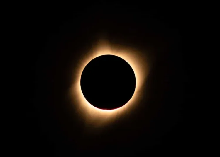 Eclipse solar anular acontecerá nesta quarta-feira, 2; saiba como assistir do Brasil