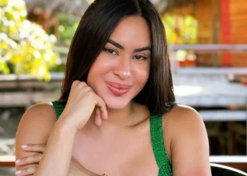 Isabelle Nogueira anuncia fim do noivado com Matteus