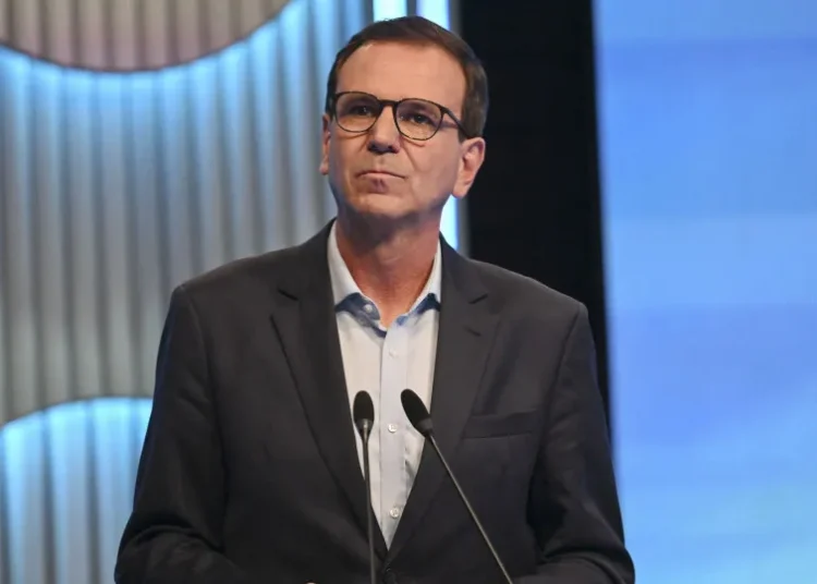 Genial/Quaest: Paes lidera contra Ruas e venceria segundo turno por 49% a 16% no RJ