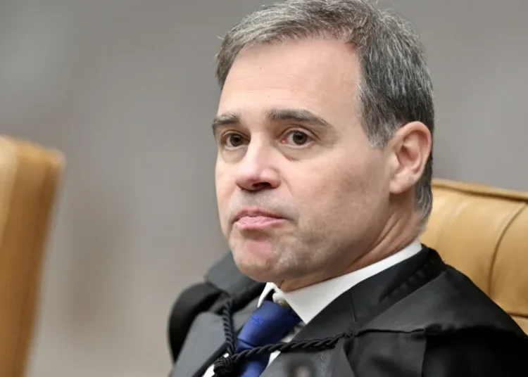 Mendonça analisa pedido da PF para Vorcaro voltar para Complexo da Papuda